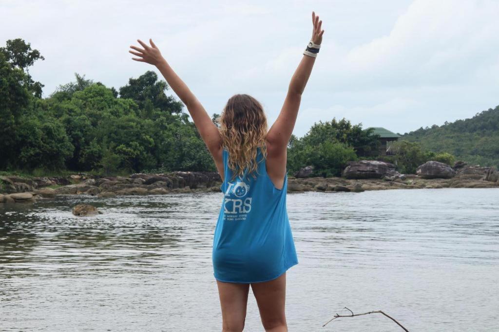 Hostel Mad Monkey Koh Rong Samloem Koh Rong Sanloem Exterior foto