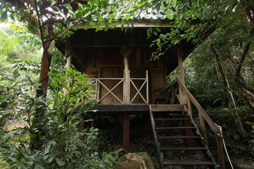 Hostel Mad Monkey Koh Rong Samloem Koh Rong Sanloem Exterior foto